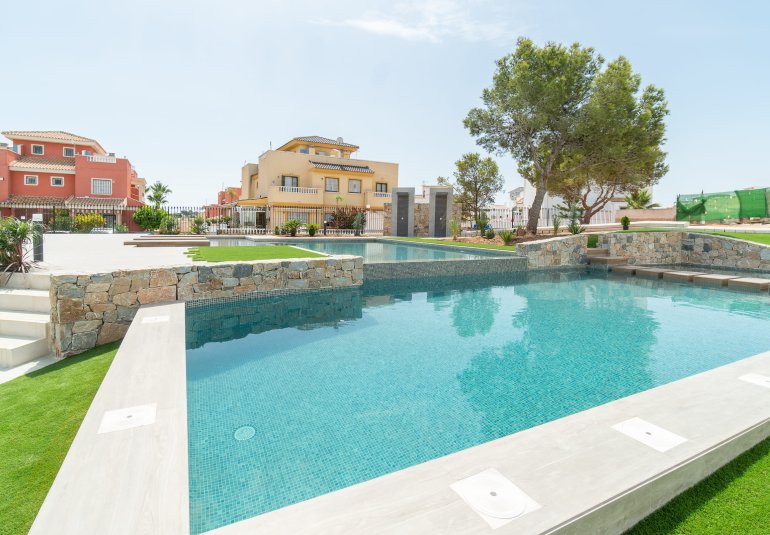 Neue Gebäude - Bungalow -
Torrevieja