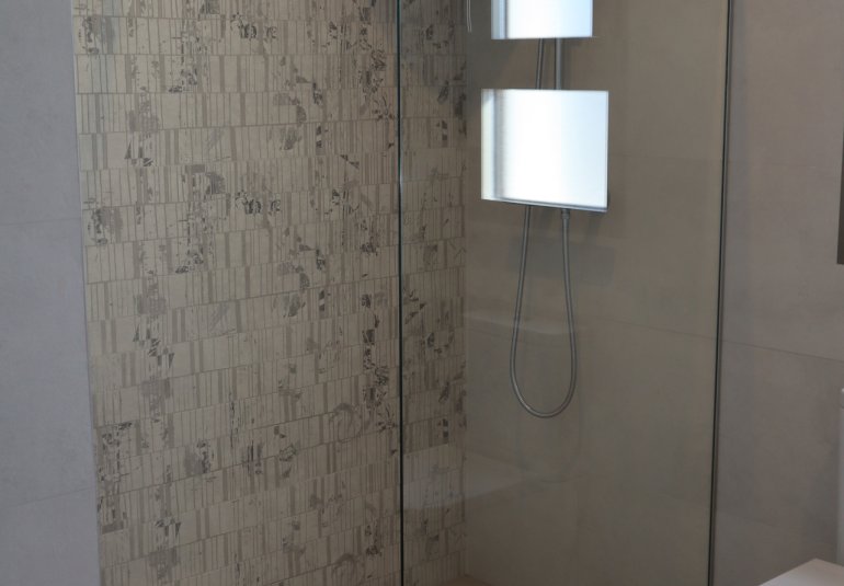 Neue Gebäude - detached -
Aspe