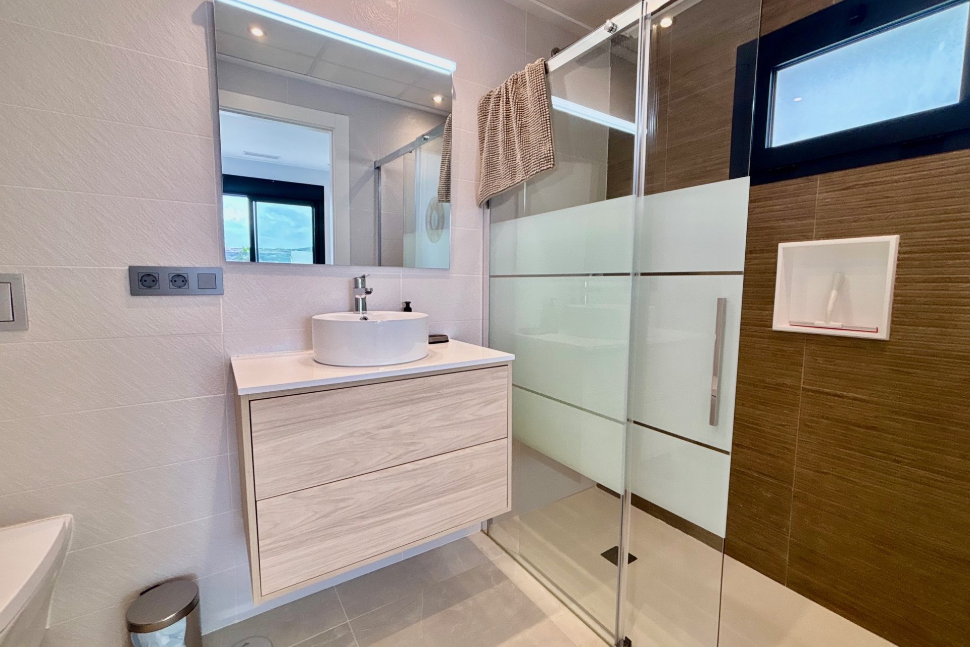 Neue Gebäude - detached -
Benijofar