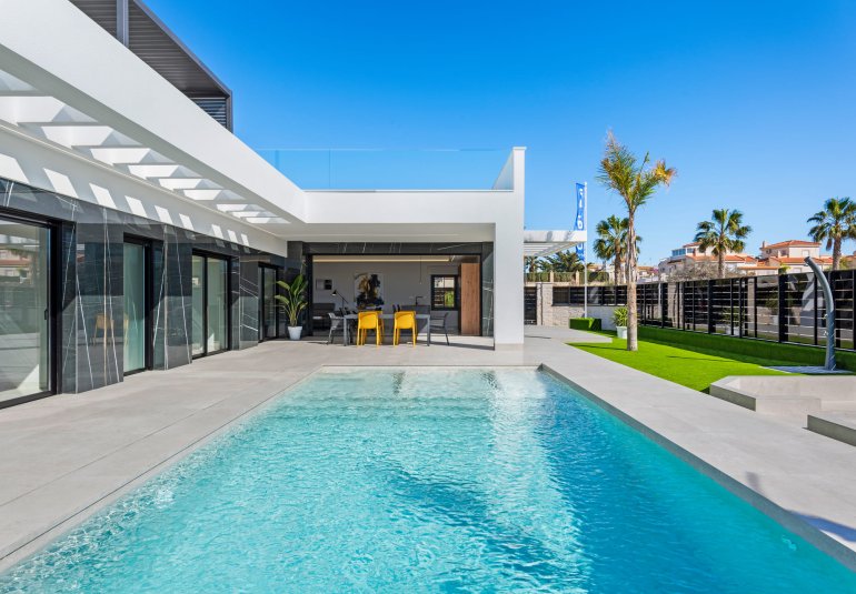 Neue Gebäude - detached -
La Finca Golf