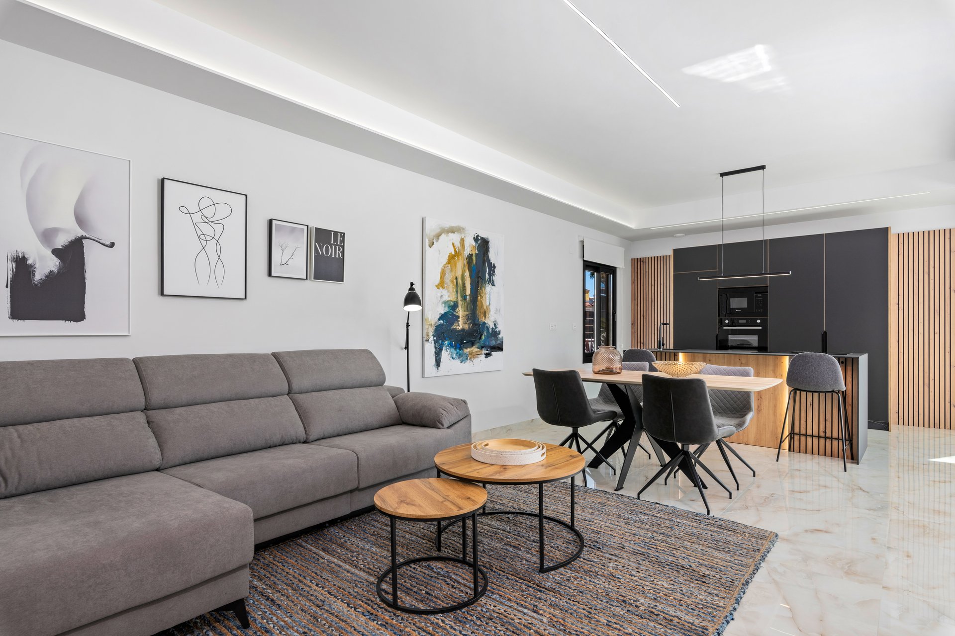 Neue Gebäude - detached -
La Finca Golf