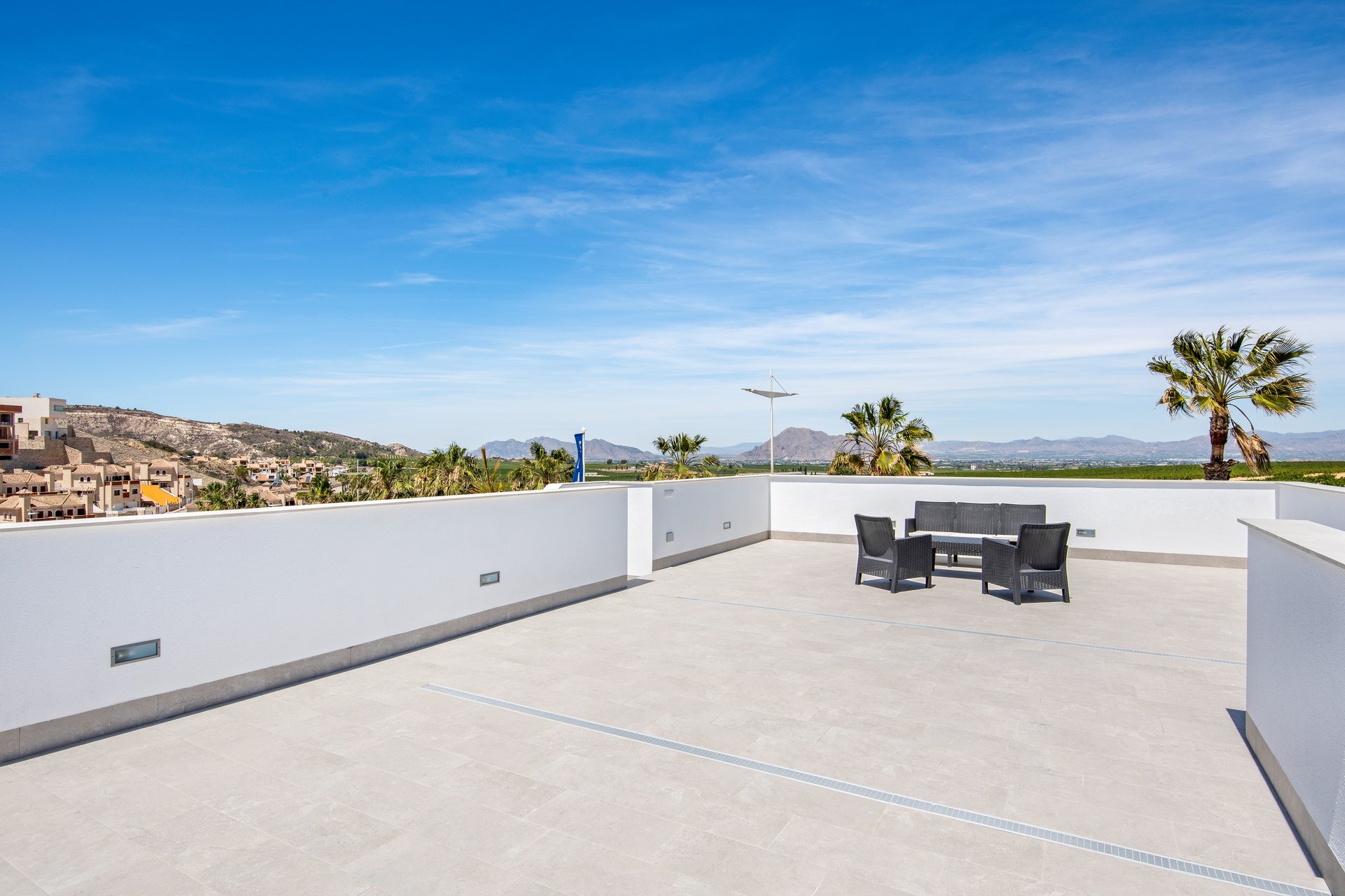 Neue Gebäude - detached -
La Finca Golf