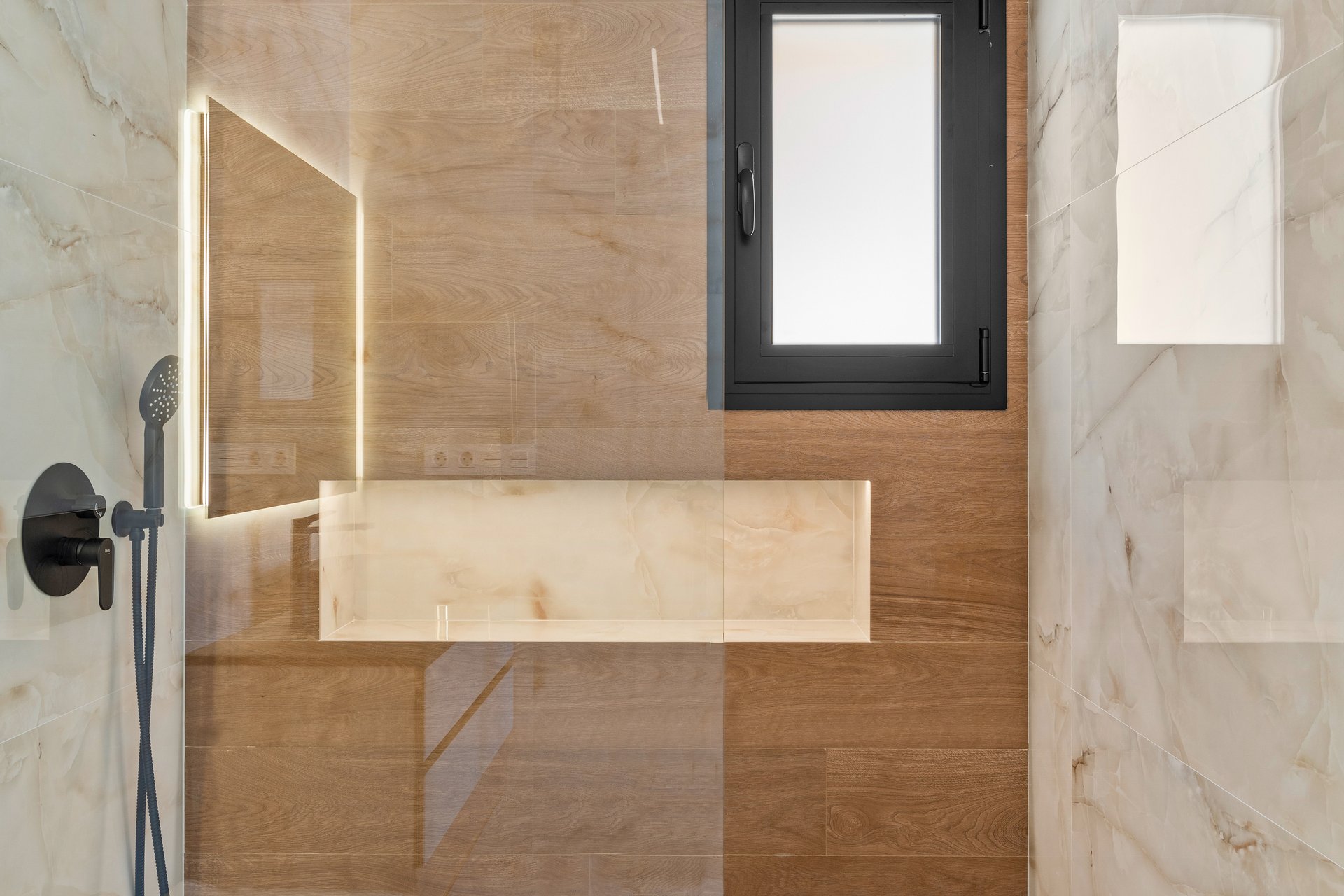 Neue Gebäude - detached -
La Finca Golf