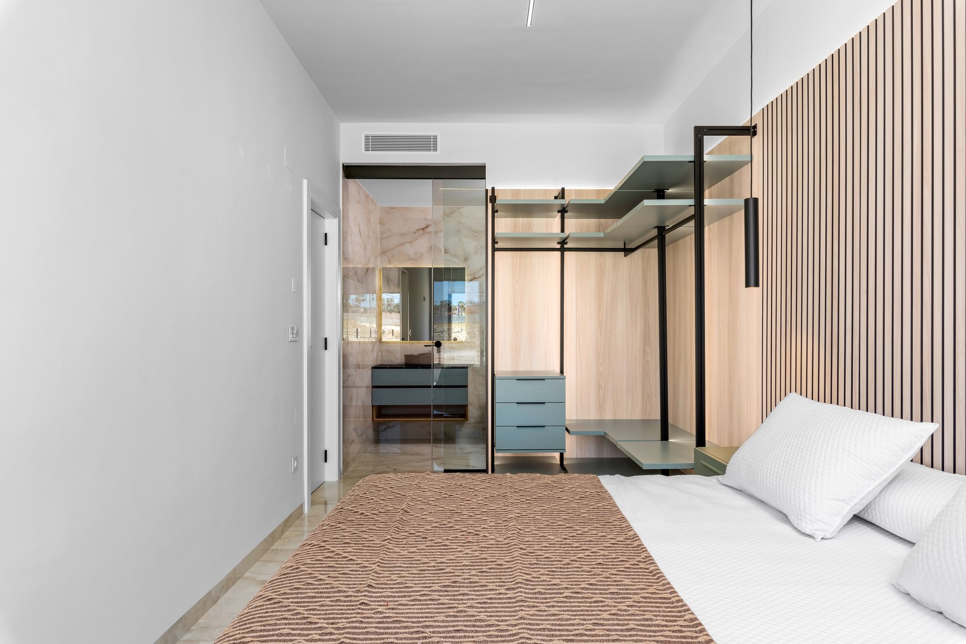 Neue Gebäude - detached -
La Finca Golf