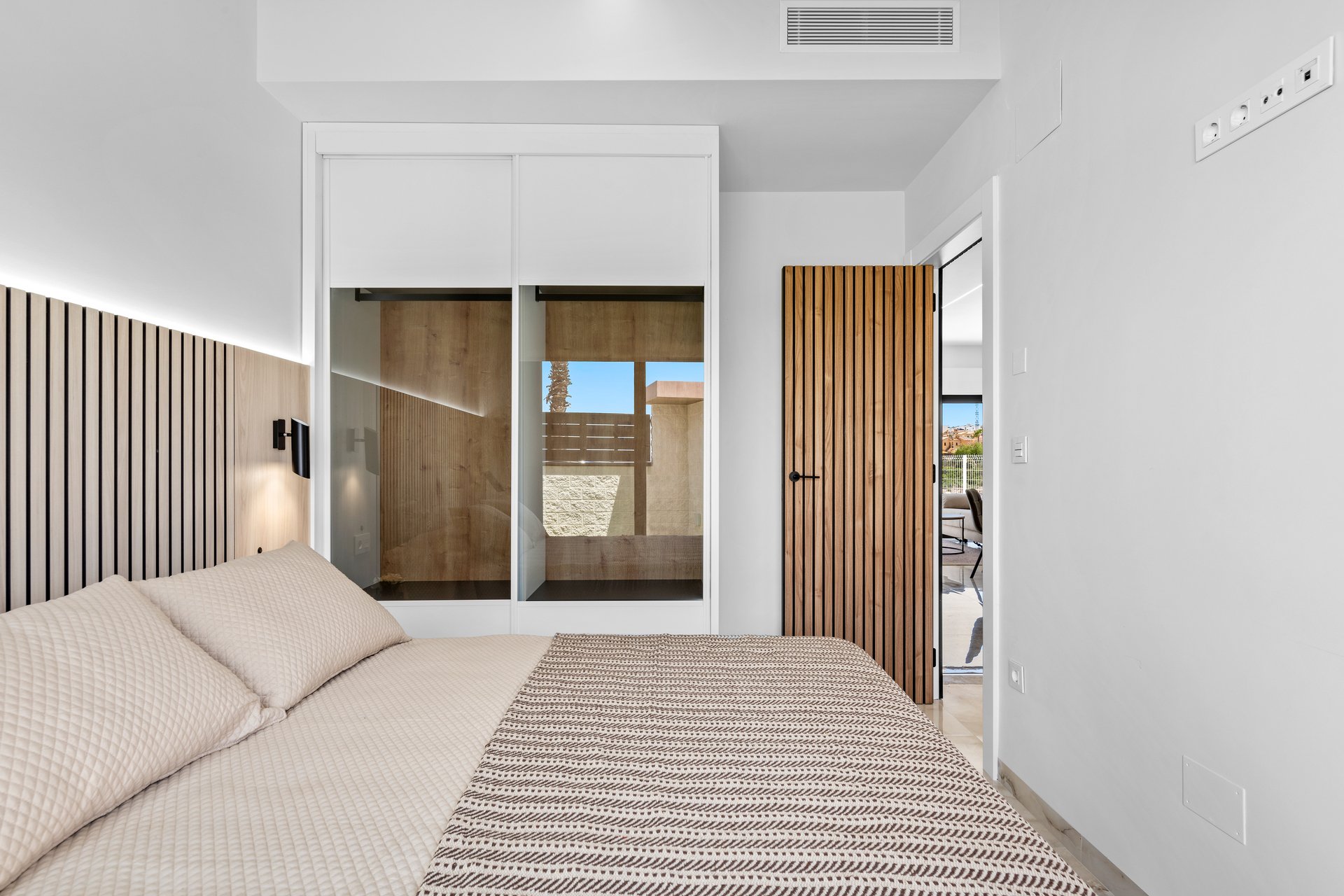 Neue Gebäude - detached -
La Finca Golf