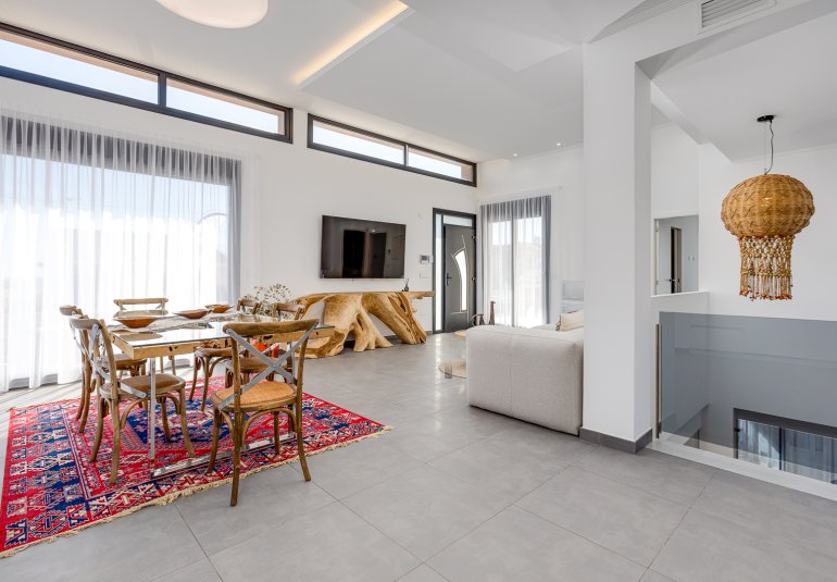 Neue Gebäude - detached -
La Mata