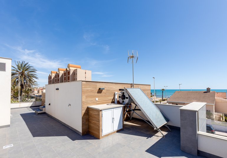 Neue Gebäude - detached -
La Mata