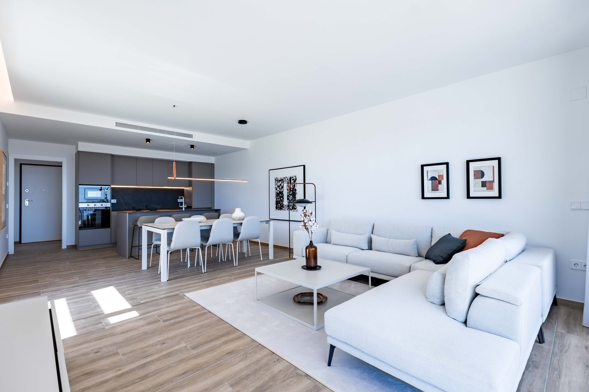 Neue Gebäude - detached -
Polop