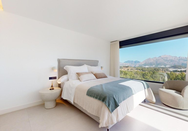 Neue Gebäude - detached -
Polop