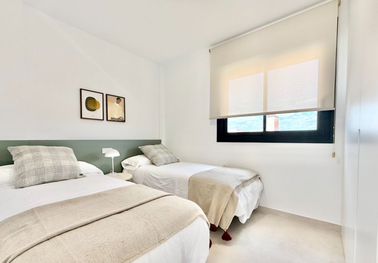 Neue Gebäude - high-bungalow -
Cox