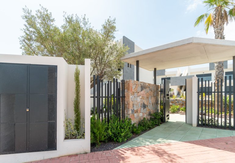 Neue Gebäude - high-bungalow -
Torrevieja