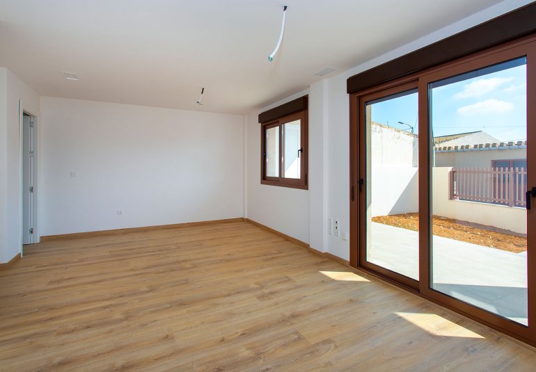 Neue Gebäude - low-bungalow -
La Canalosa