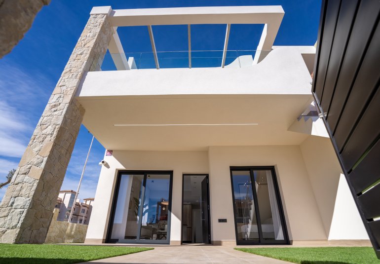 Neue Gebäude - low-bungalow -
Pilar de la Horadada