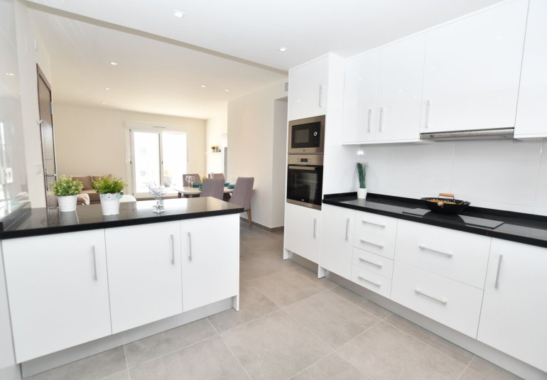 Neue Gebäude - low-bungalow -
San Miguel de Salinas