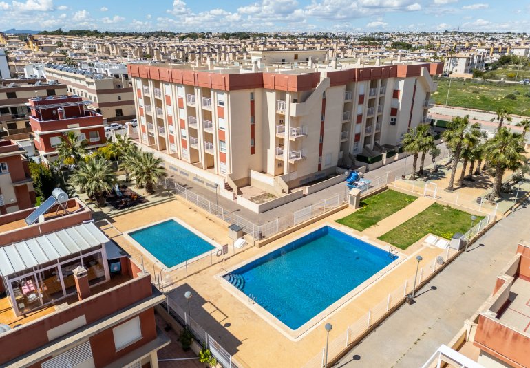 Neue Gebäude - Penthouse -
Orihuela Costa