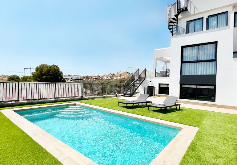 Neue Gebäude - semi-detached -
La Finca Golf