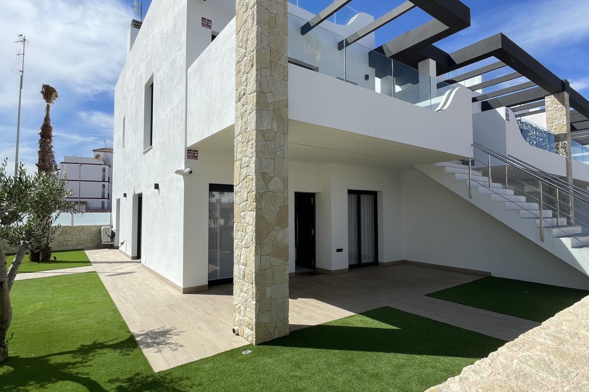 Neue Gebäude - Stadthaus -
Torrevieja