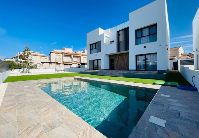 Neue Gebäude - Stadthaus -
Torrevieja