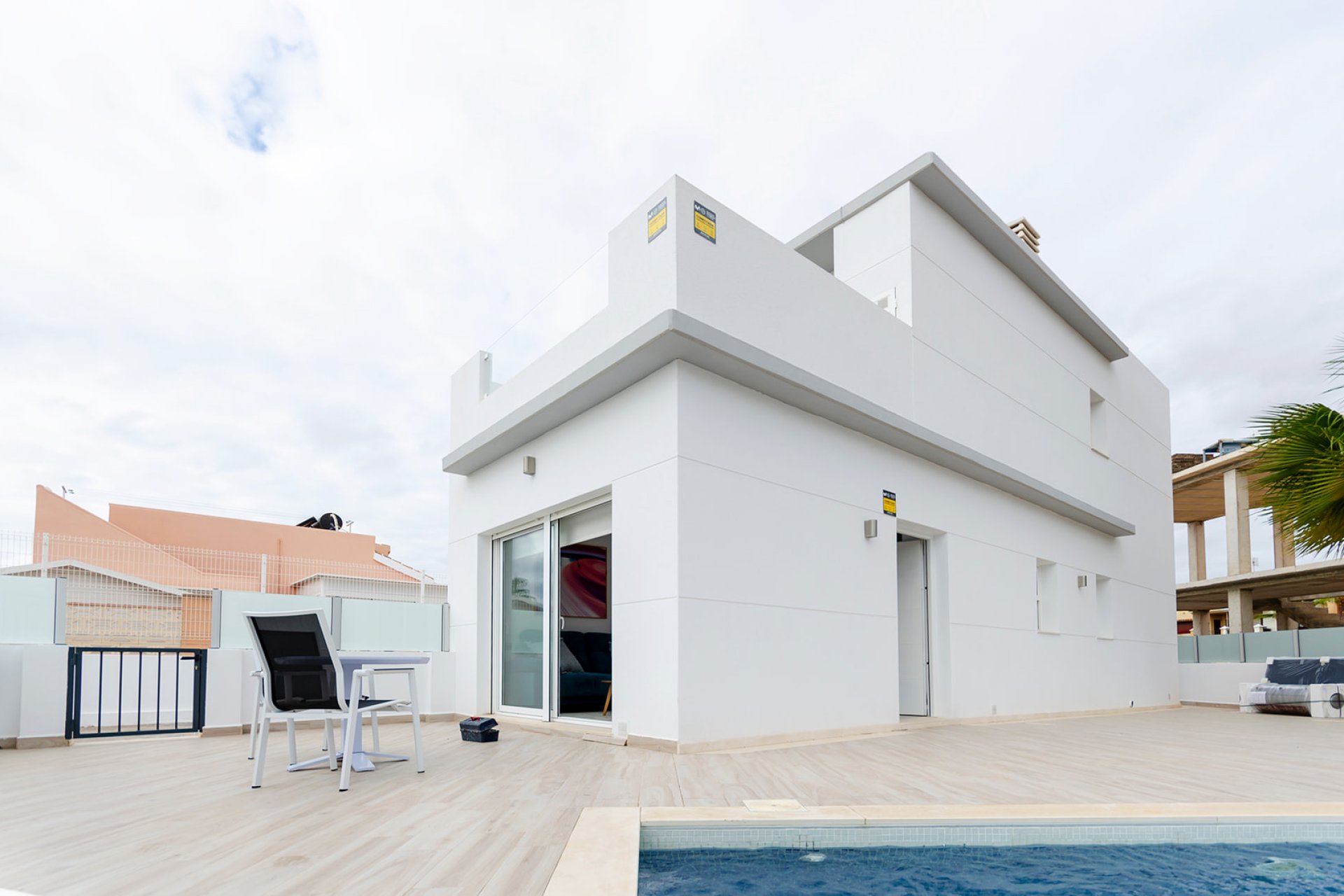 Neue Gebäude - Stadthaus -
Torrevieja