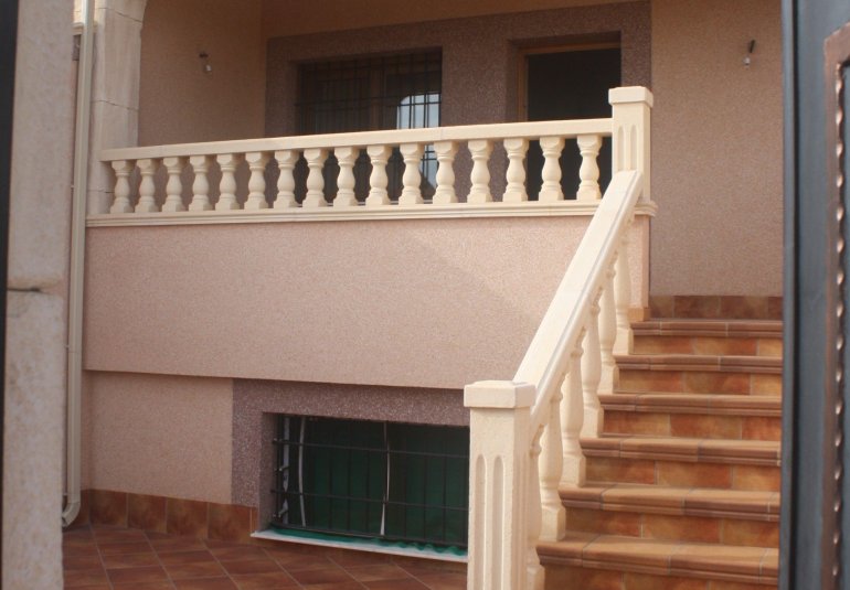 Neue Gebäude - Stadthaus -
Torrevieja