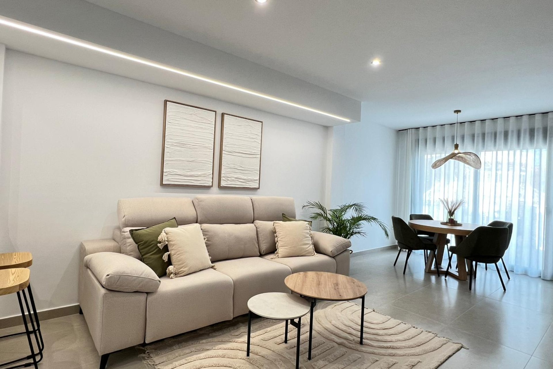 Neue Gebäude - terraced -
Benferri