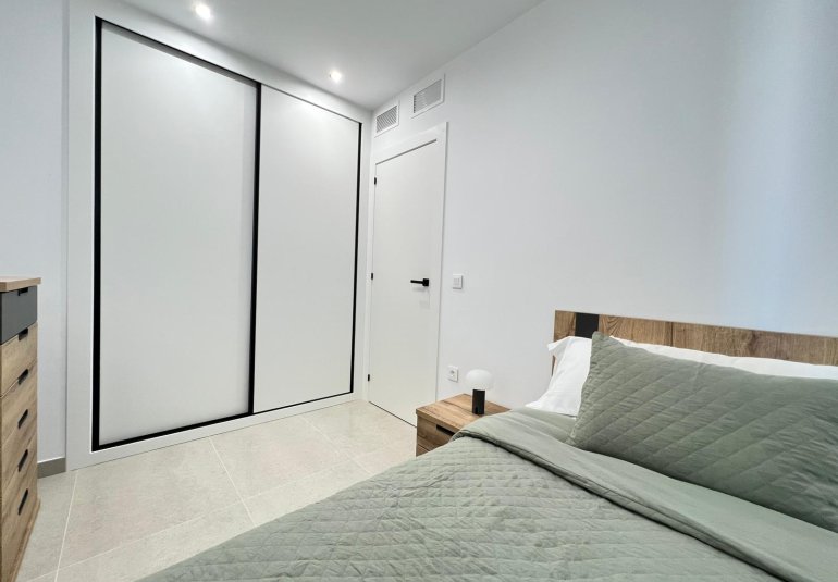 Neue Gebäude - terraced -
Benferri