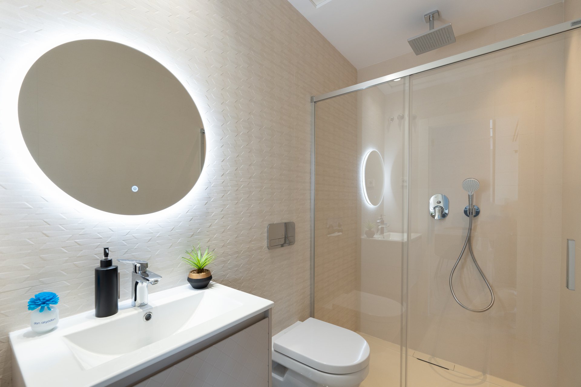 Neue Gebäude - terraced -
Elche