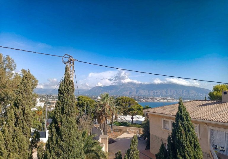 Neue Gebäude - Villa -
Alfaz del Pi - Albir