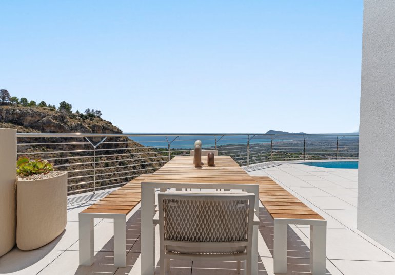 Neue Gebäude - Villa -
Altea