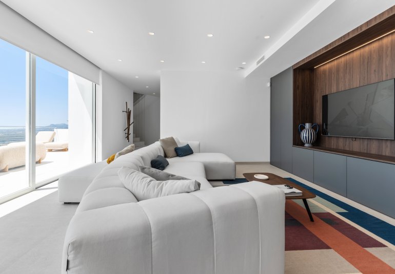 Neue Gebäude - Villa -
Altea