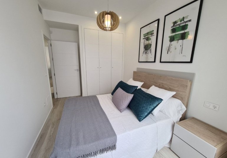 Neue Gebäude - Villa -
avileses