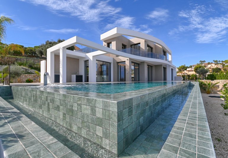 Neue Gebäude - Villa -
Benissa