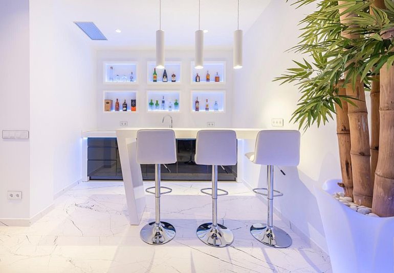 Neue Gebäude - Villa -
Calpe