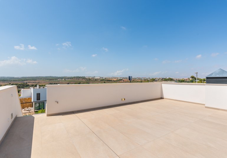 Neue Gebäude - Villa -
Dehesa de Campoamor