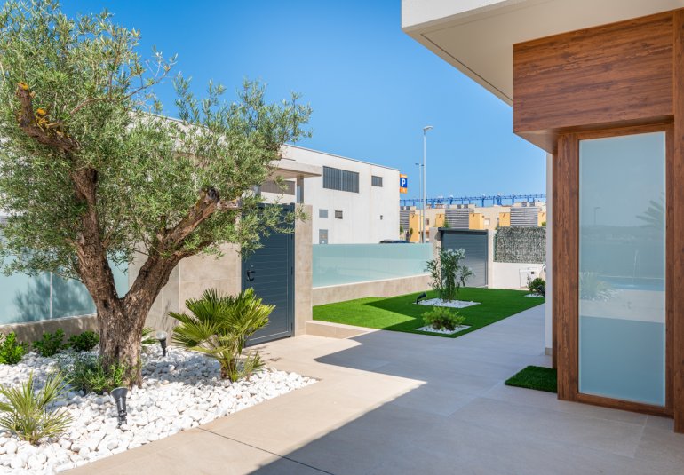 Neue Gebäude - Villa -
Dehesa de Campoamor