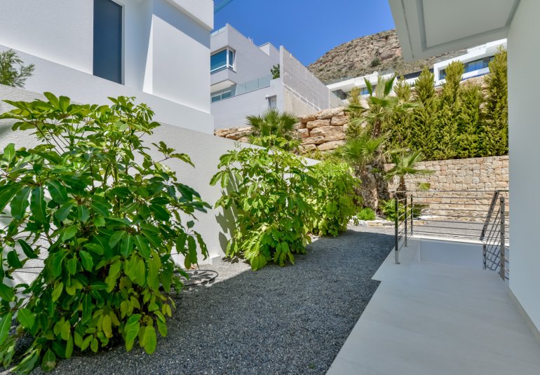 Neue Gebäude - Villa -
Finestrat