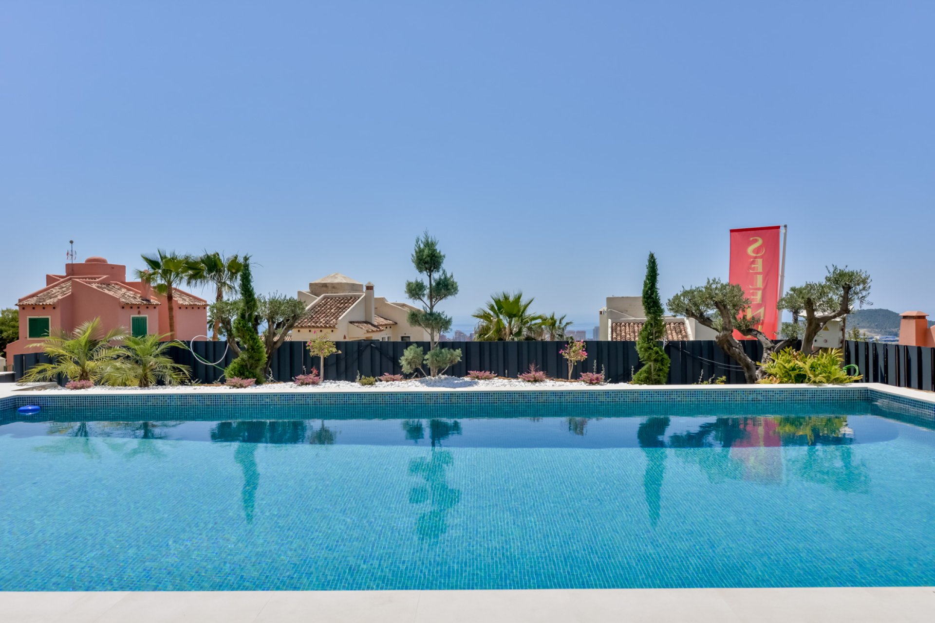 Neue Gebäude - Villa -
Finestrat