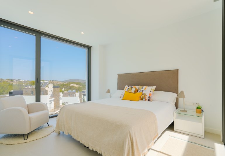 Neue Gebäude - Villa -
Moraira - Benimeit