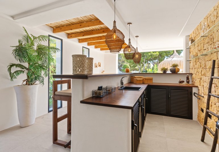 Neue Gebäude - Villa -
Moraira