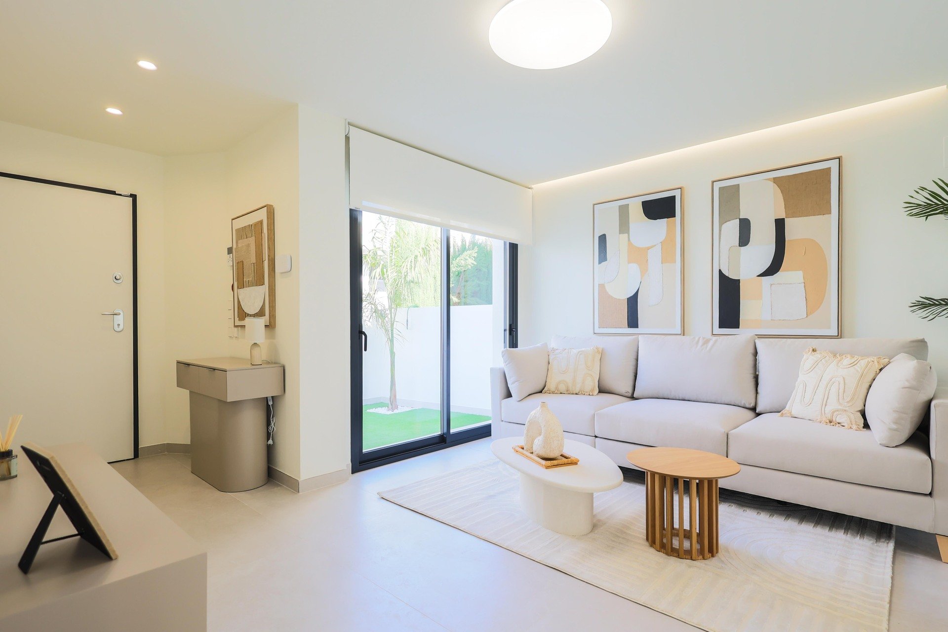 Neue Gebäude - Villa -
Orihuela Costa