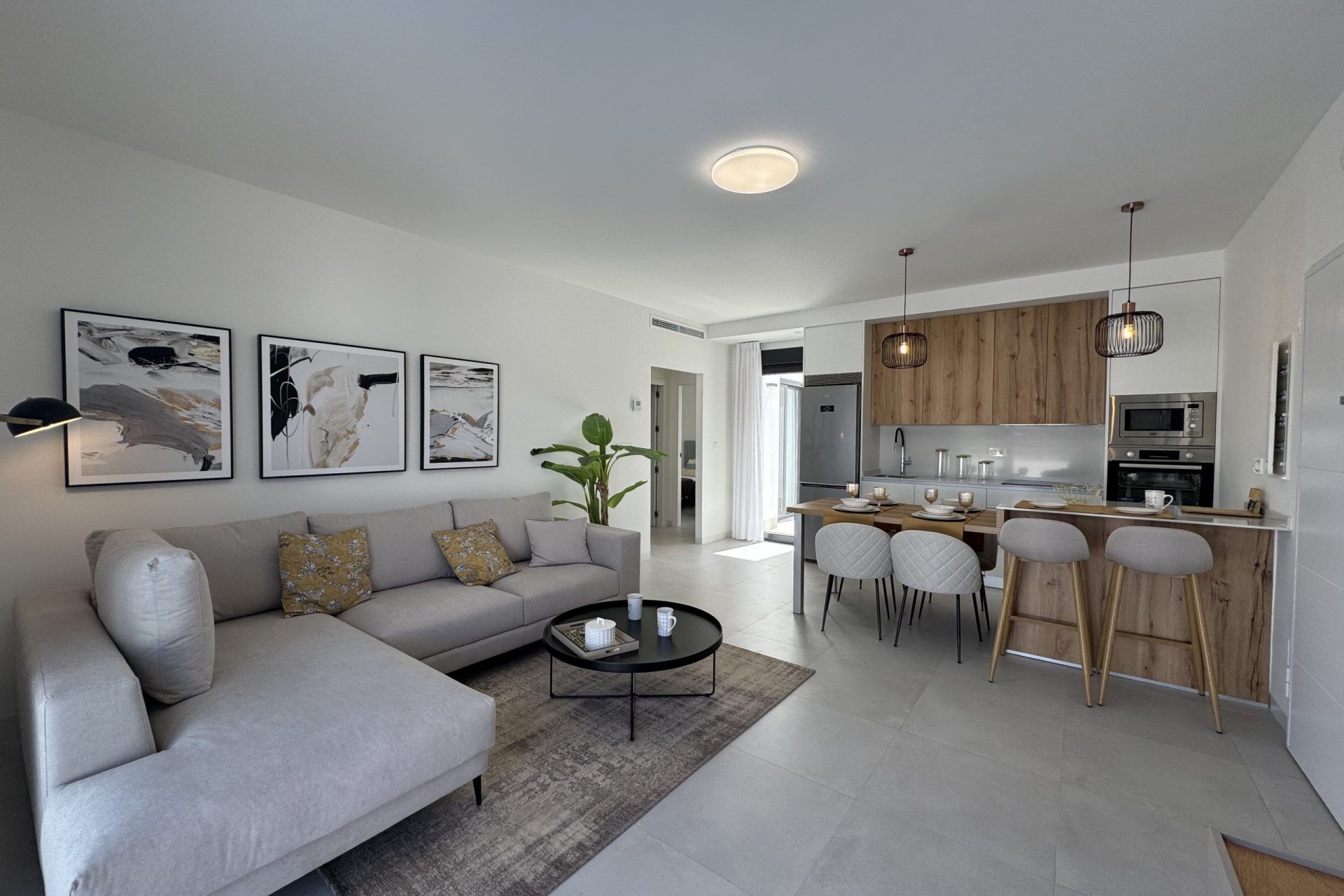 Neue Gebäude - Villa -
roldán