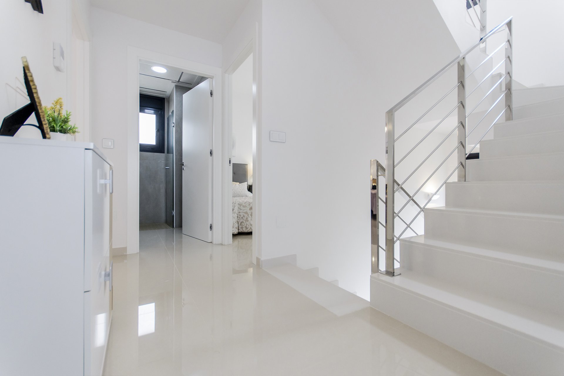 Neue Gebäude - Villa -
San Miguel de Salinas