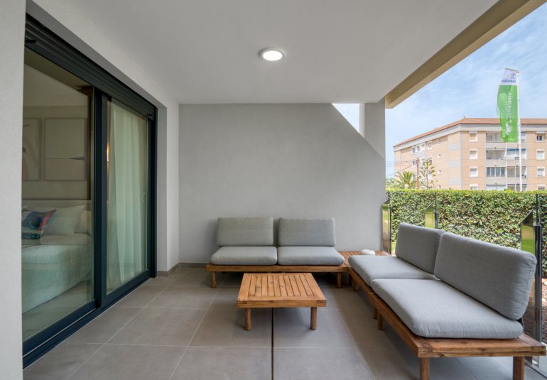 Neue Gebäude - Wohnung -
Punta Prima