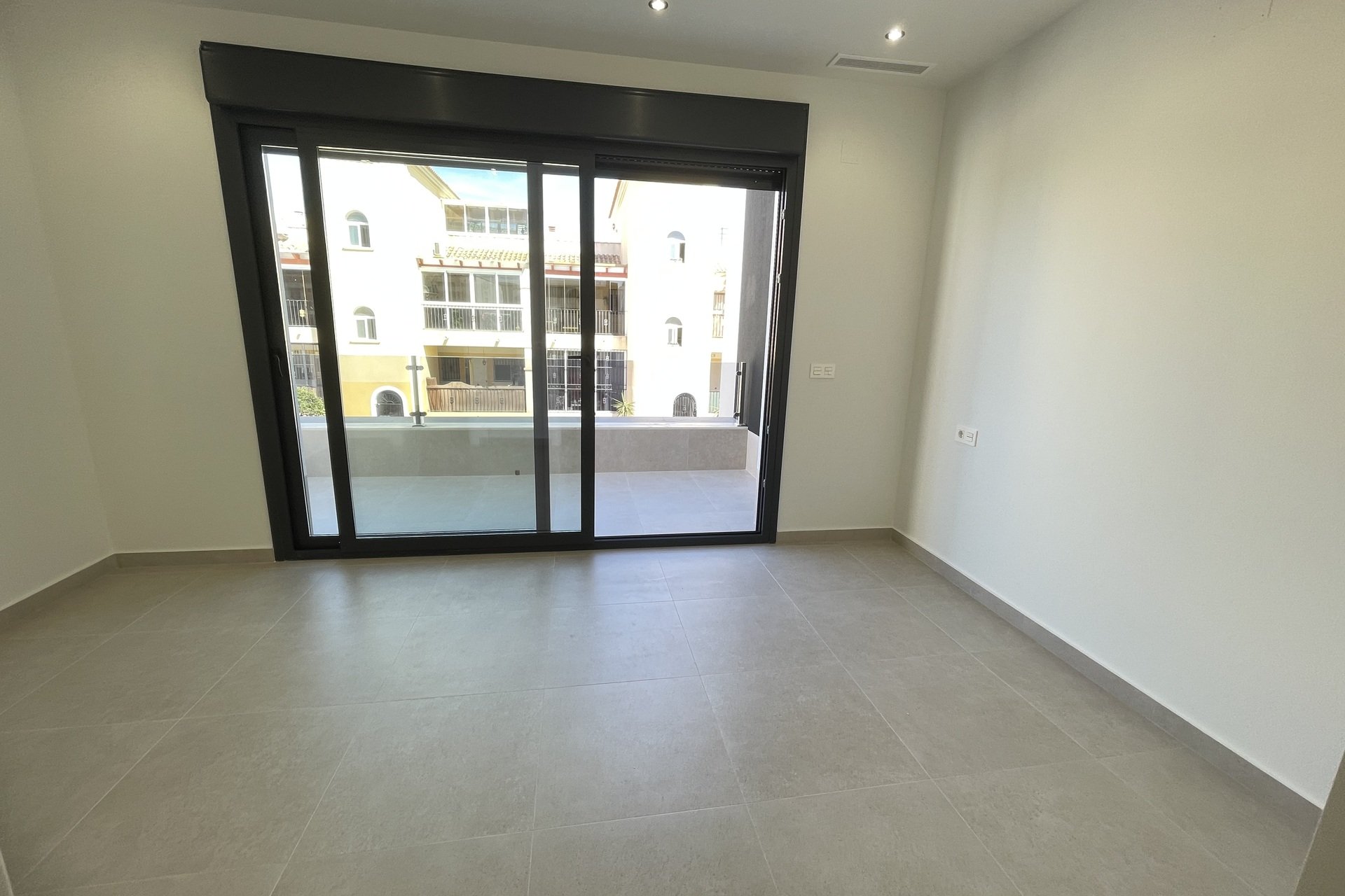 New Build - detached -
Heredades