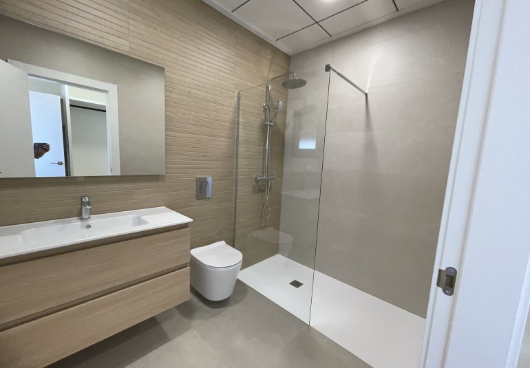 New Build - detached -
Heredades