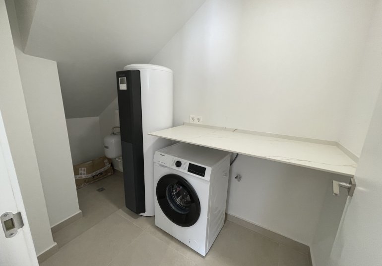 New Build - detached -
Heredades