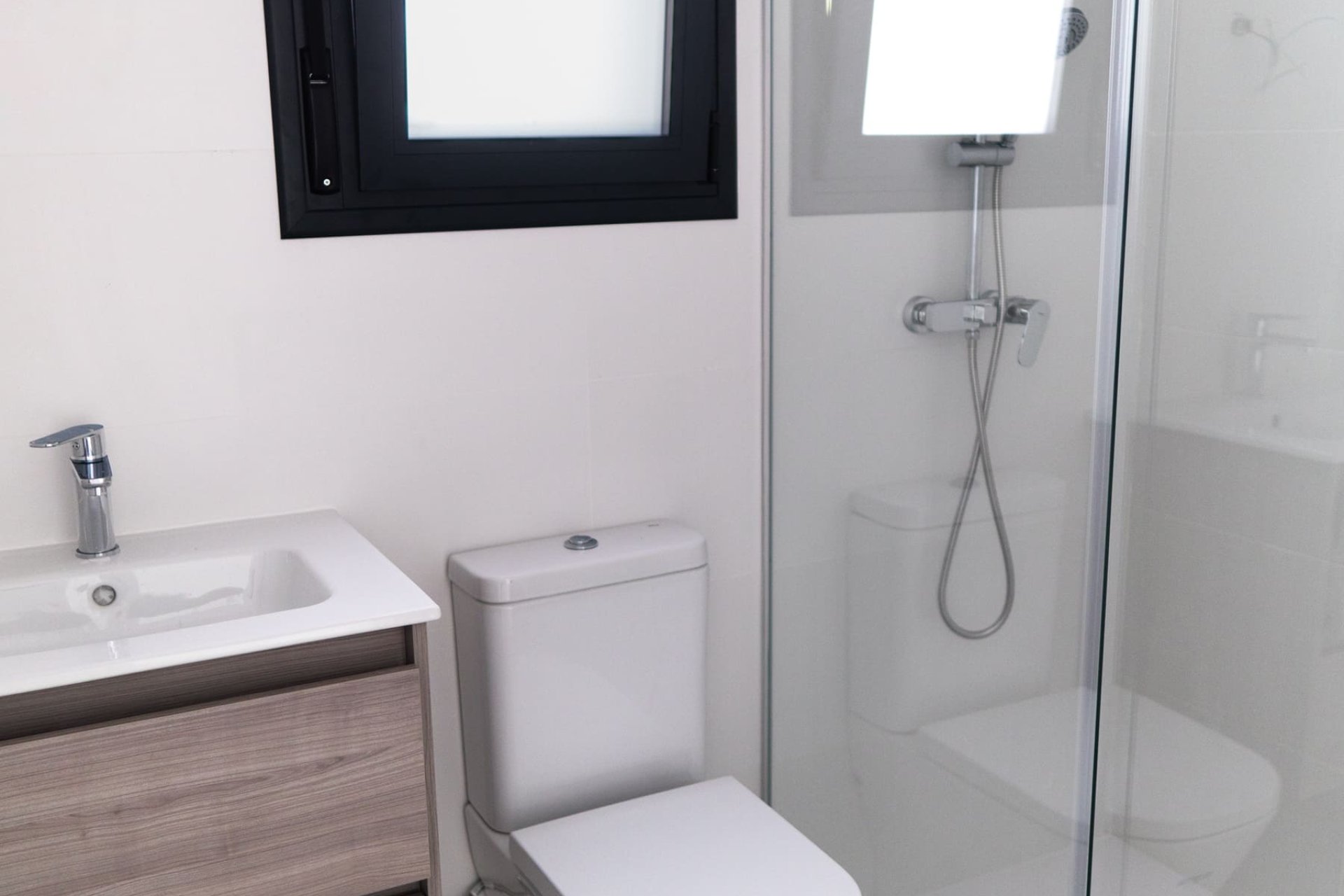 New Build - detached -
Polop