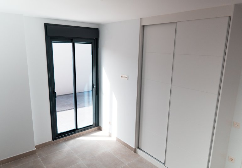 New Build - detached -
Polop