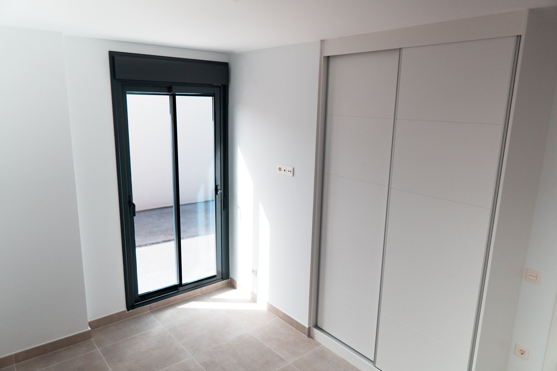 New Build - detached -
Polop