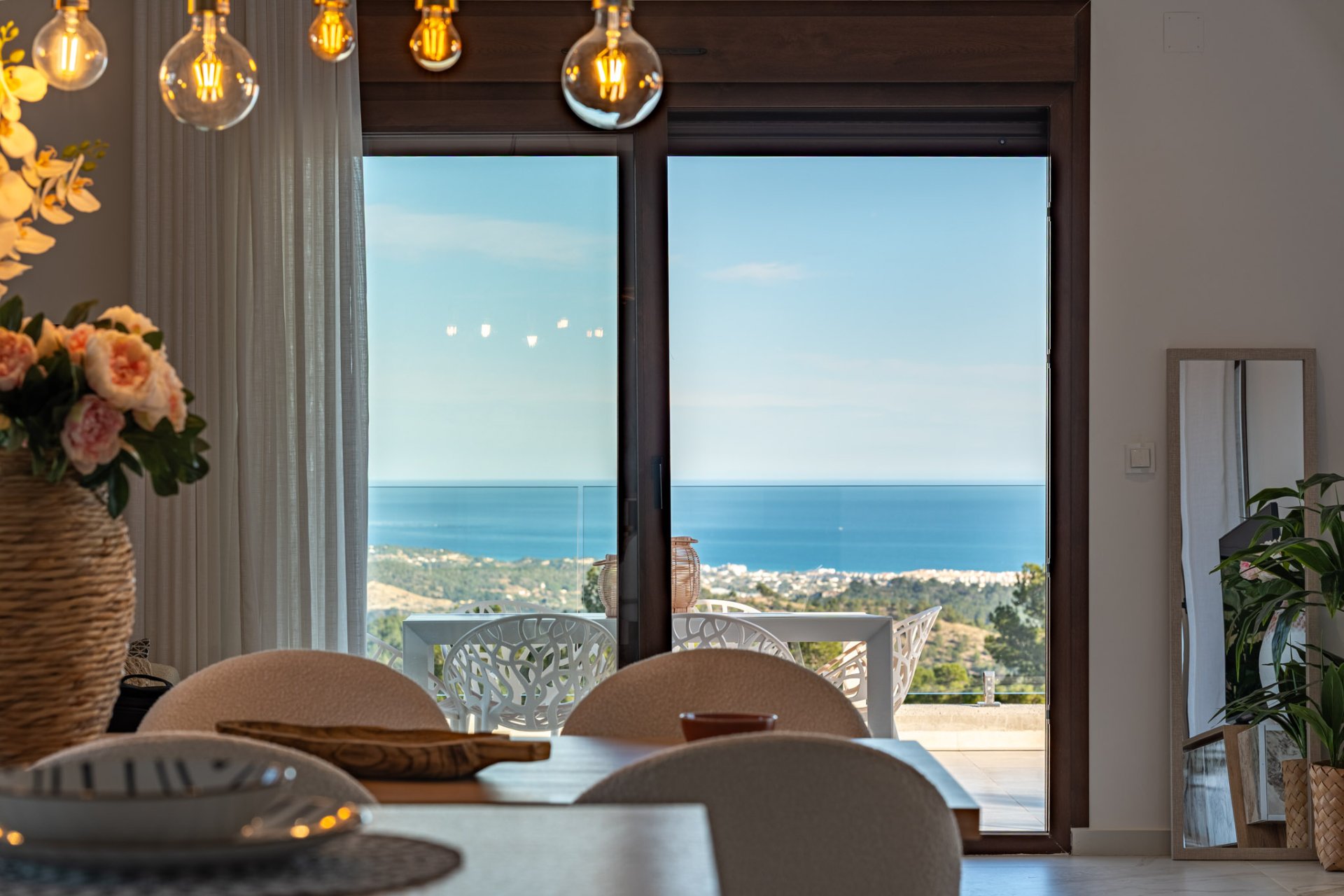 New Build - detached -
Polop